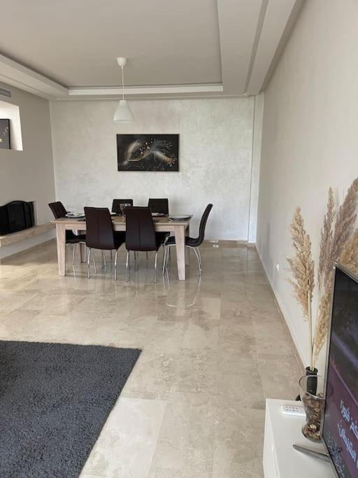 Ferienwohnung Chic & Cosy Flat Near Airport Lockbox Fast Wifi Nouaceur Exterior foto