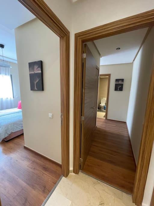 Ferienwohnung Chic & Cosy Flat Near Airport Lockbox Fast Wifi Nouaceur Exterior foto