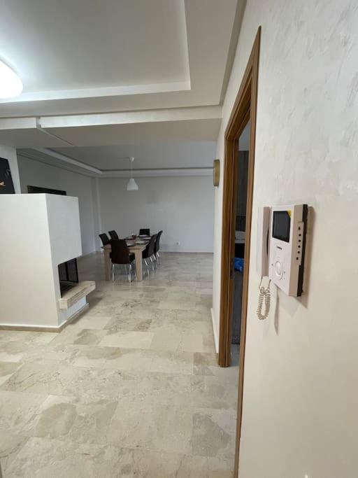 Ferienwohnung Chic & Cosy Flat Near Airport Lockbox Fast Wifi Nouaceur Exterior foto